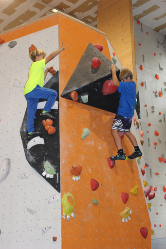 Bouldern im Momentum Olten
